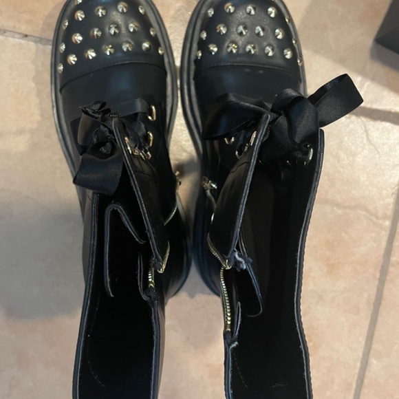 Versace Jeans Couture - Picture 12 of 16